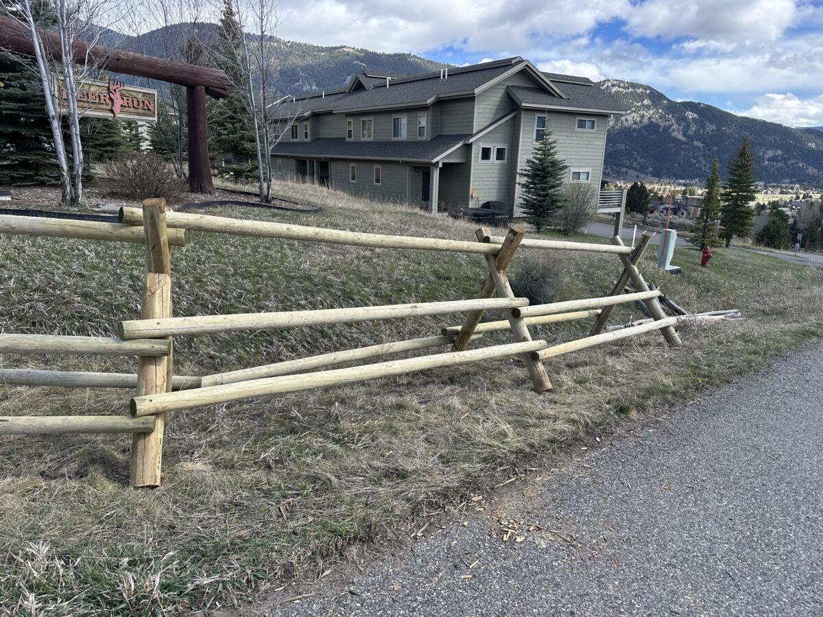 Fence repair in Big Sky